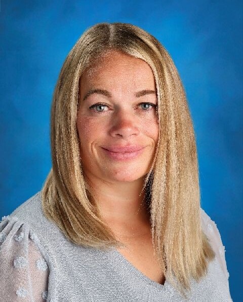 Photo of Sarah Drake